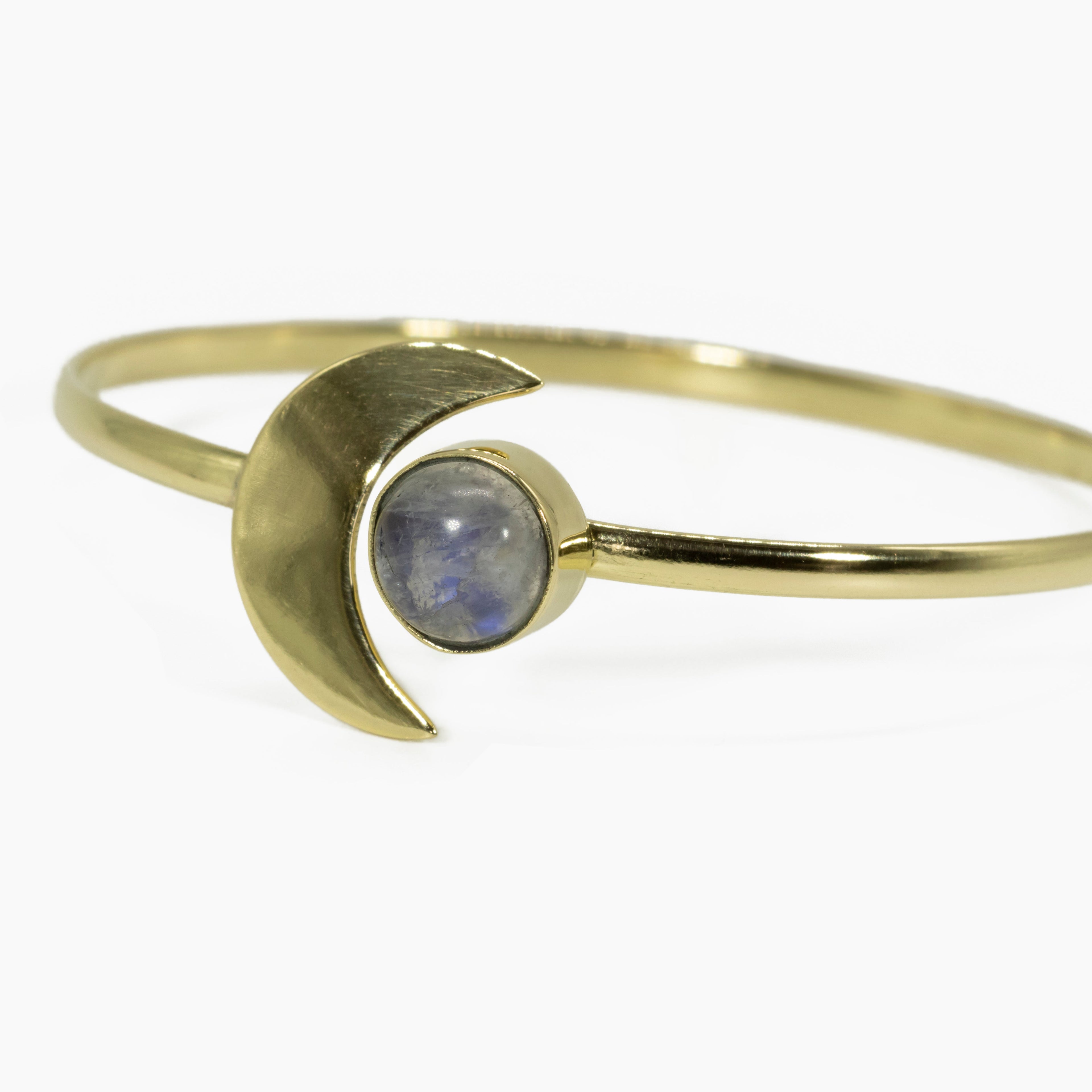 Brazalete moon dorado y piedra lunar