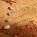 collares con piedras naturales