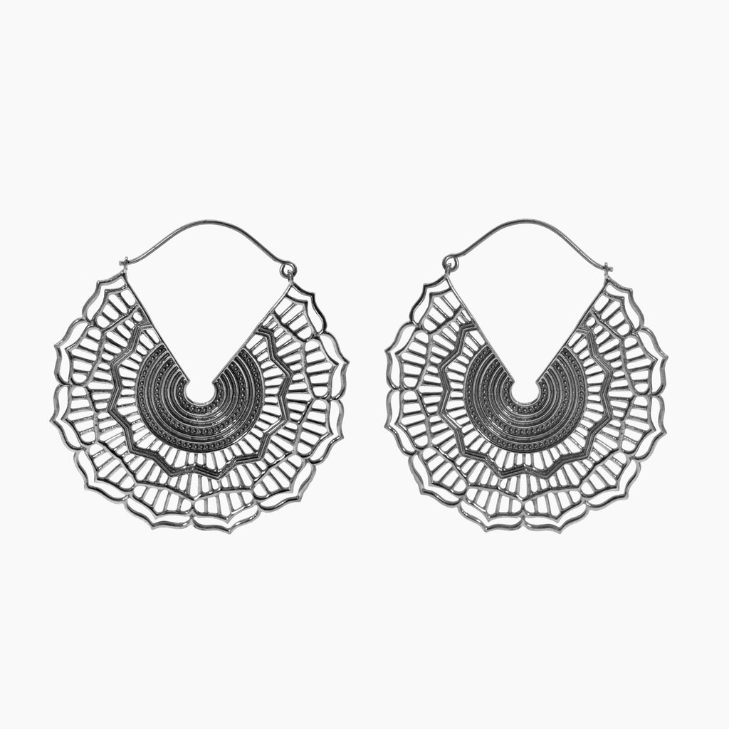 Pedientes Nella plata