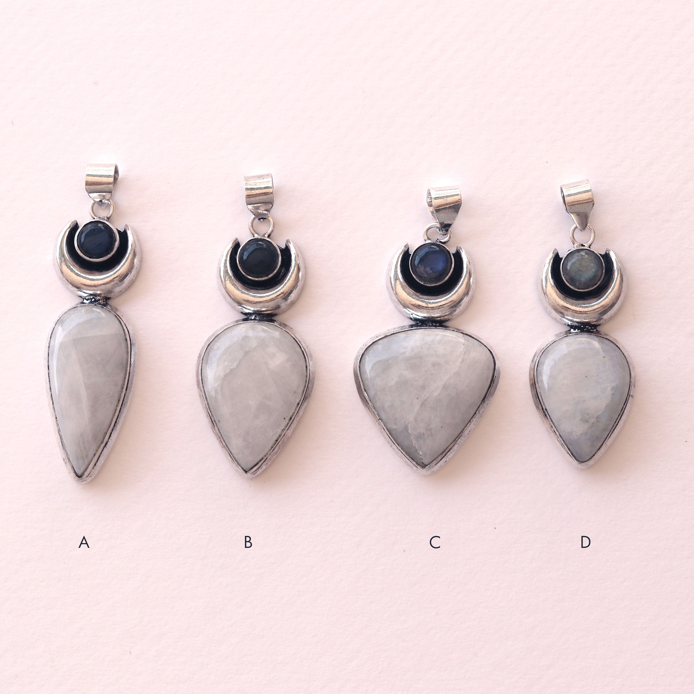 collar venus piedra lunar y labradorita fondo blanco