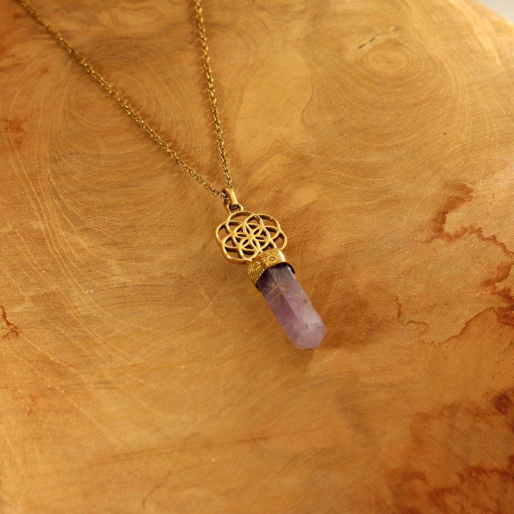 colgante dorado flor de la vida