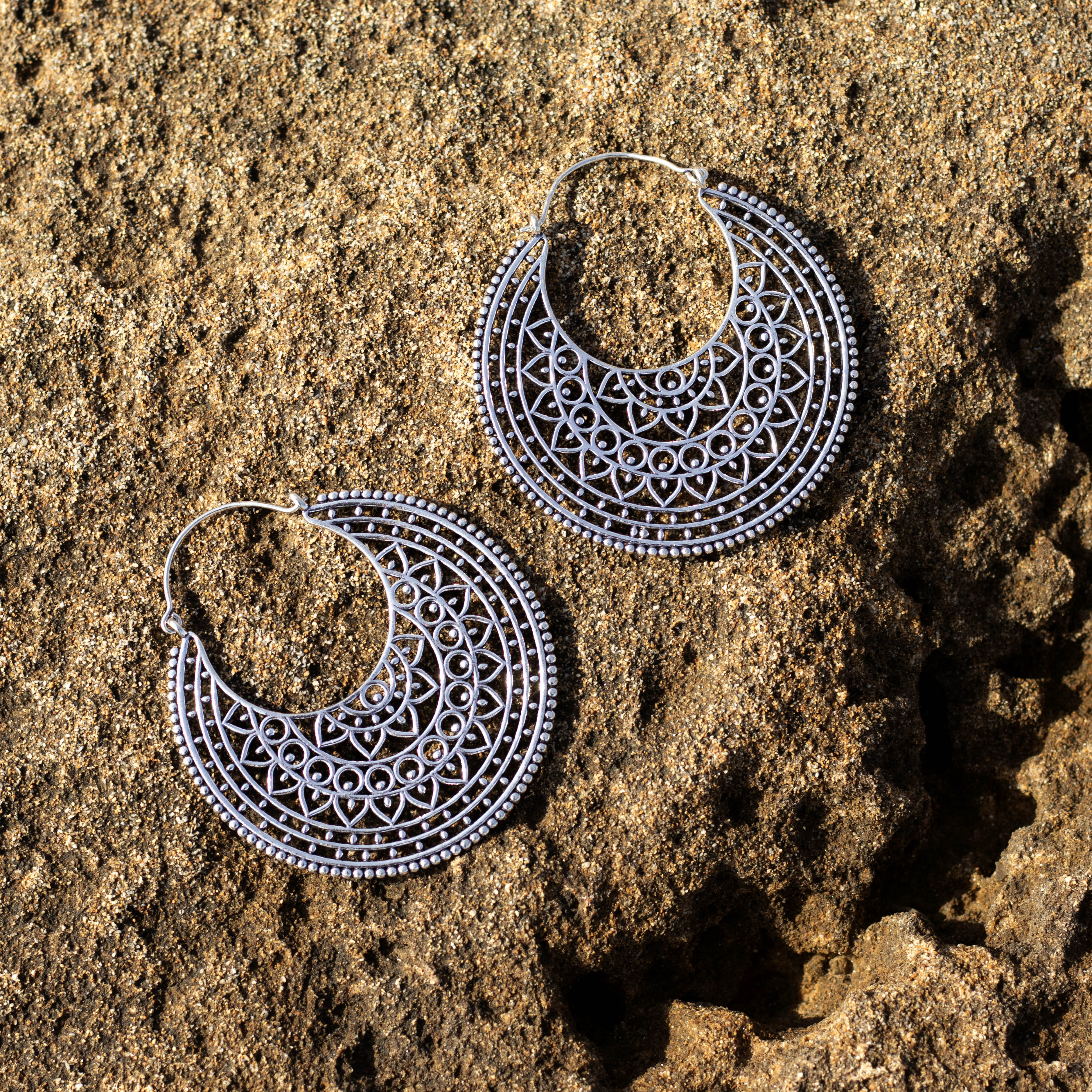 pendientes aro mandala Uma plata