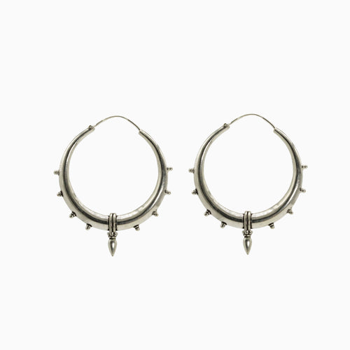 pendientes aro spike large fondo blanco