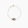 Pulsera plata Naira fondo blanco